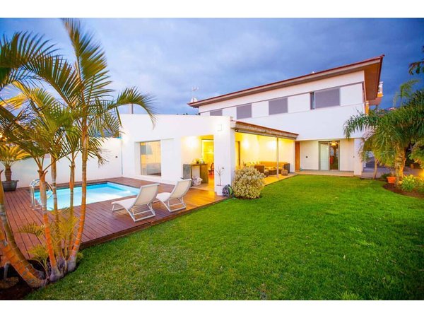Holiday home in Tenerife from £299 per night