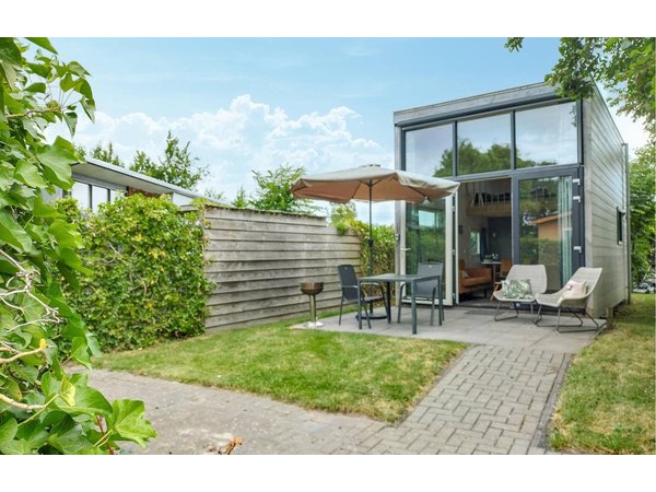 Holiday home in Sint-Annaland from £53 per night