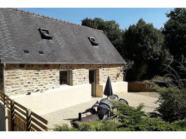 Holiday home in Côtes-d'Armor from £41 per night