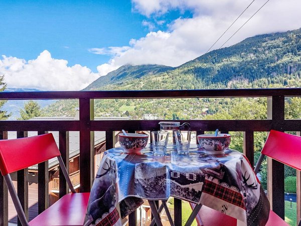 Holiday apartment in Rhone-Alps from £30 per night