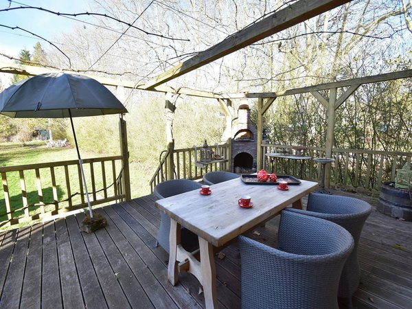 Holiday home in Nièvre from £48 per night