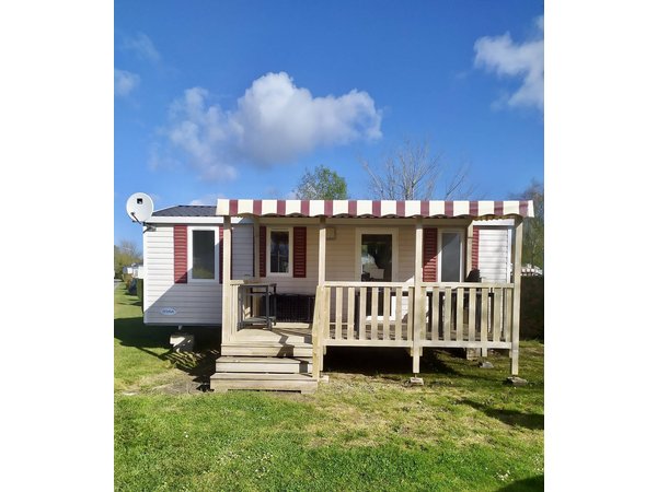 Camping in Les Mathes from £33 per night