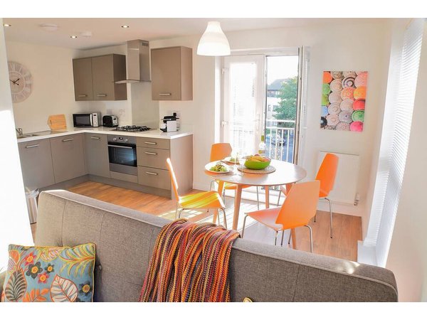 Holiday apartment in Peterborough from £102 per night