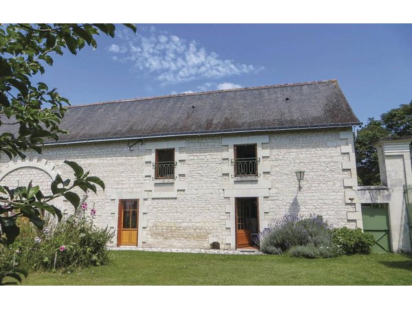 Holiday home in Ligré from £49 per night