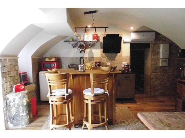Holiday home in Gard from £52 per night