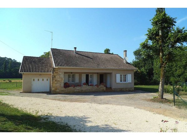 Holiday home in Lot from £35 per night