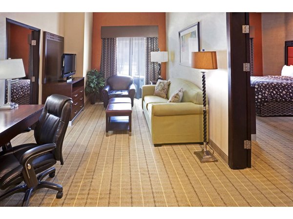 Holiday apartment in Irving from £191 per night