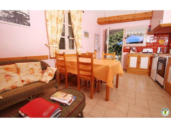 Holiday home in Drôme from £46 per night