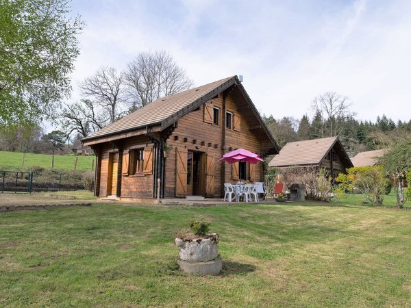 Holiday home in Corrèze from £53 per night