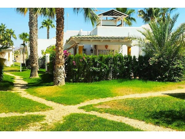 Holiday home in Pulpí from £41 per night