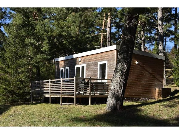 Camping in Murol from £103 per night