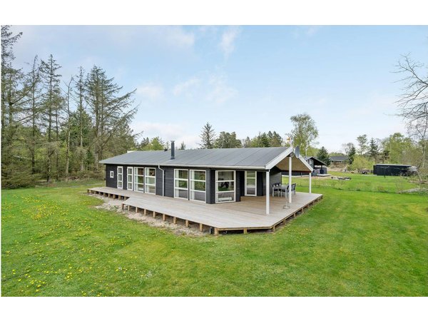 Holiday home in Hadsund from £47 per night