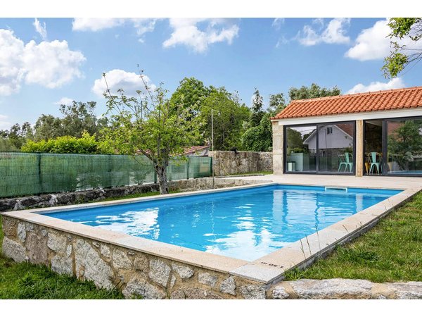 Holiday apartment in Alto Minho from £171 per night