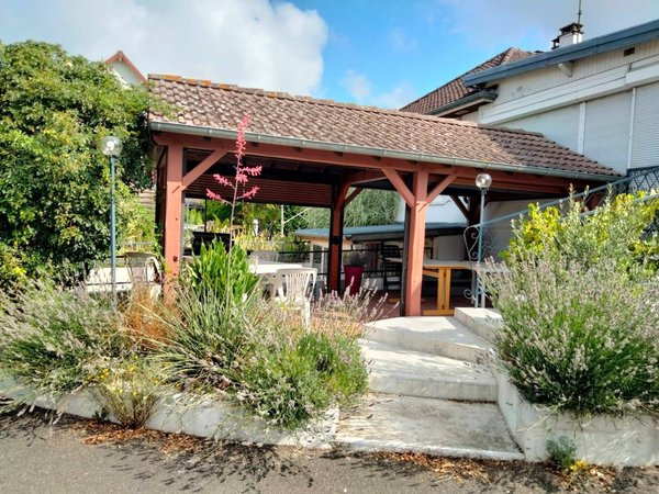 Holiday home in Cher from £28 per night