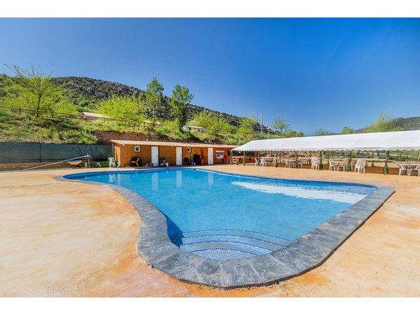 Camping in Noguera from £99 per night