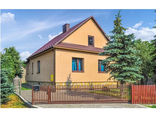 Holiday home in powiat brzeski from £49 per night