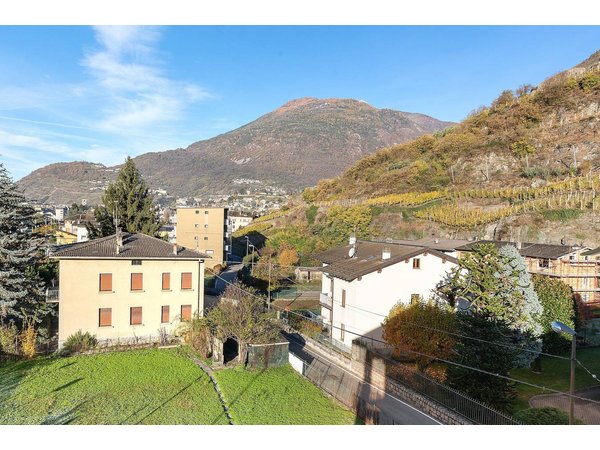 Holiday apartment in Sondrio from £120 per night