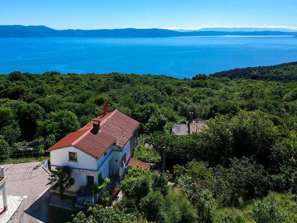 Holiday apartment in Raša from £36 per night