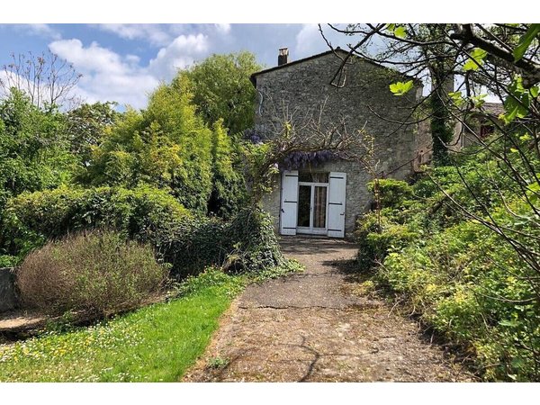 Holiday home in Dordogne from £45 per night