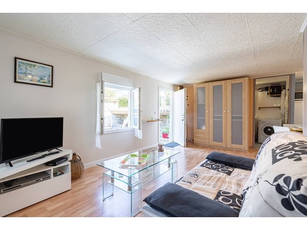 Holiday home in Hérault from £53 per night