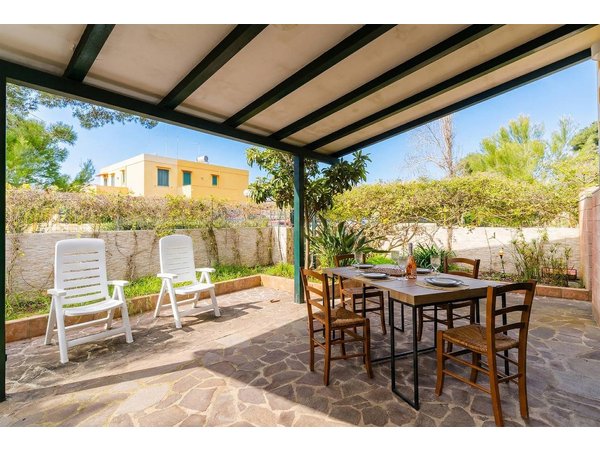 Holiday home in Salento from £57 per night