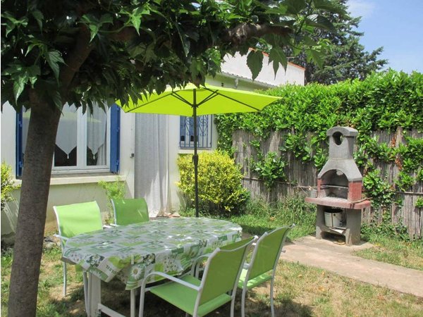 Holiday home in Pyrenees from £56 per night