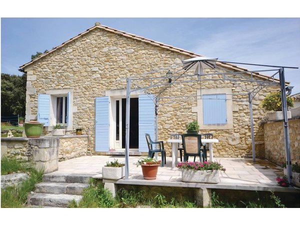 Holiday home in Bollène from £59 per night