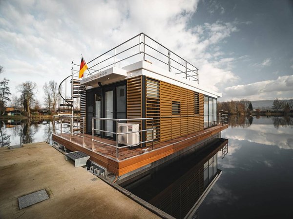 Boat in Höxter from £190 per night