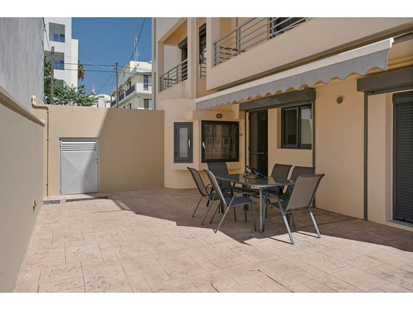 Holiday apartment in Kos from £102 per night