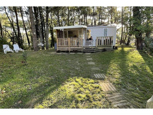 Camping in Camiers from £62 per night