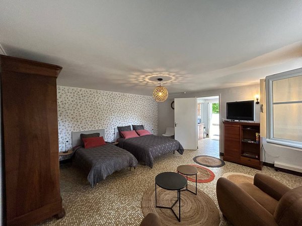 Holiday apartment in Vienne from £41 per night
