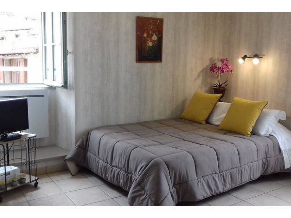 Holiday apartment in Auvergne from £33 per night