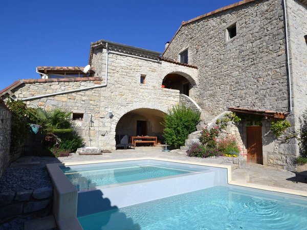 Holiday home in Lanas from £53 per night