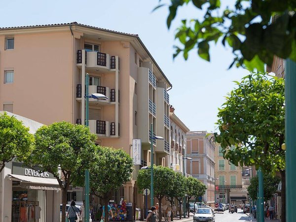 Camping in Menton from £98 per night