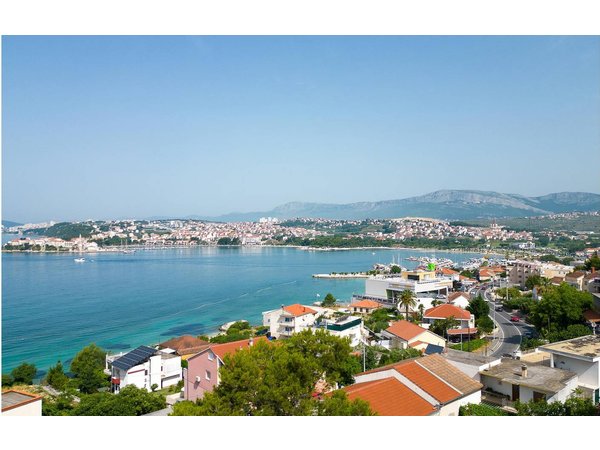 Holiday apartment in Podstrana from £51 per night
