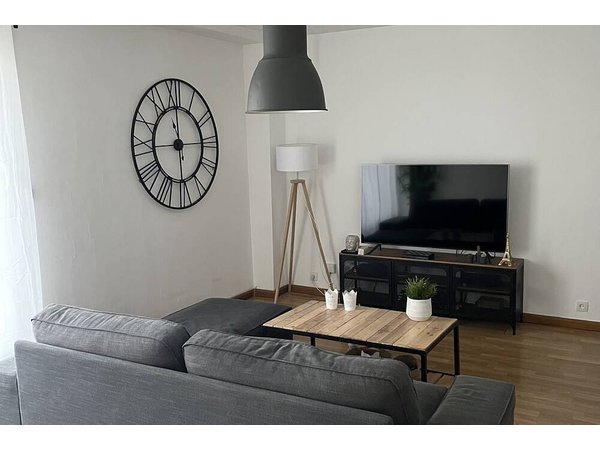 Holiday apartment in Épinay-sur-Seine from £127 per night
