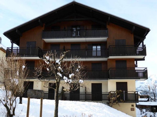 Holiday apartment in Combloux from £74 per night