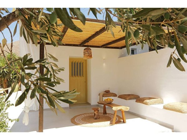 Holiday apartment in Syros from £99 per night