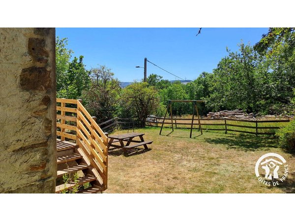 Holiday home in Tarn from £49 per night