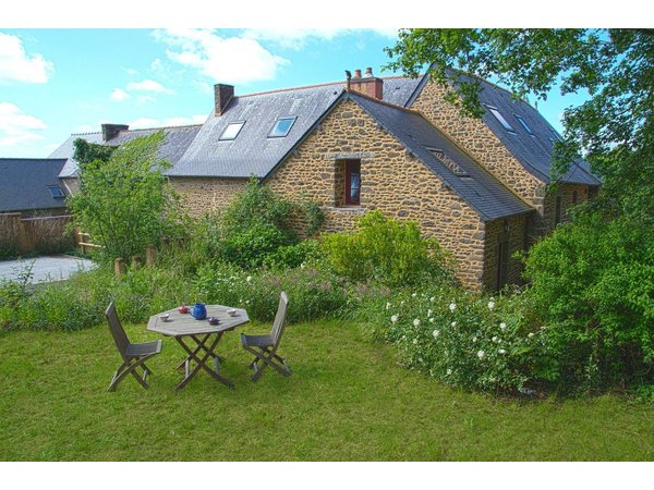 Holiday home in Meillac from £48 per night