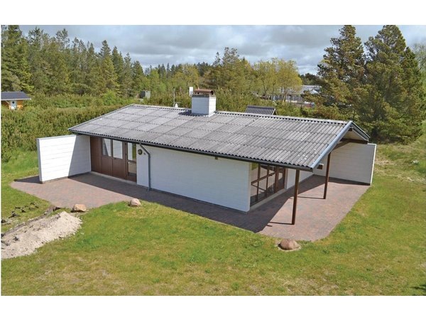 Holiday home in Houstrup from £37 per night