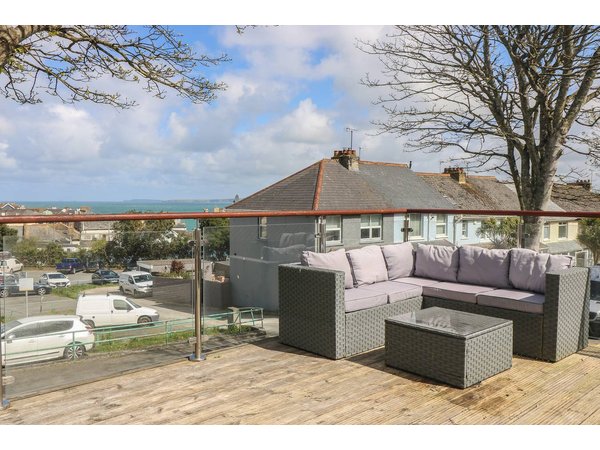 Holiday home in Newquay from £90 per night