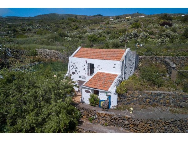 Holiday home in Valverde from £48 per night