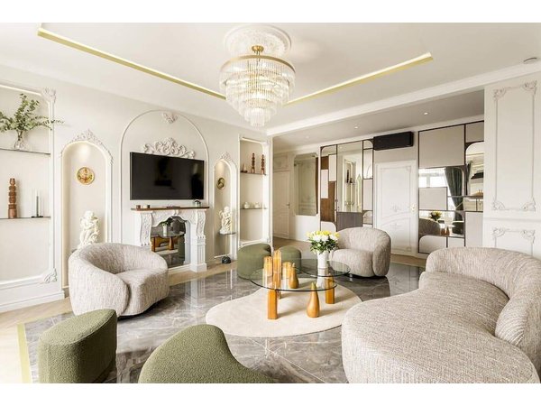 Holiday apartment in Paris from £1454 per night