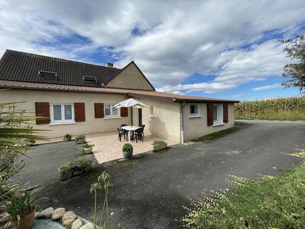 Holiday home in Béarn from £46 per night