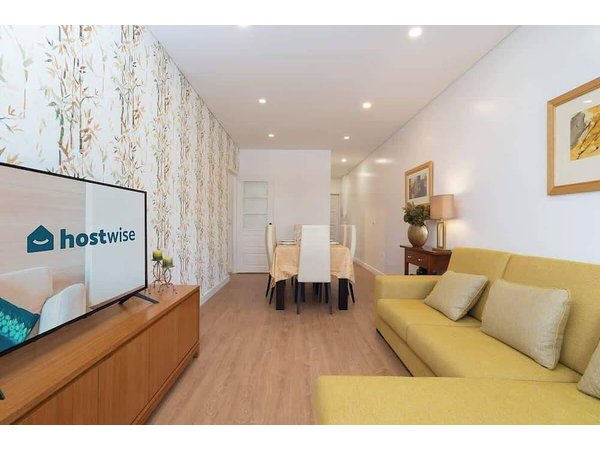 Holiday apartment in Porto District from £194 per night