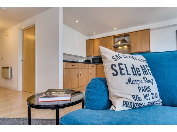 Holiday apartment in Plymouth from £84 per night