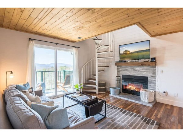 Holiday apartment in Sevier County from £131 per night