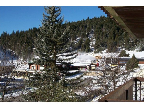 Holiday apartment in Pyrenees from £32 per night