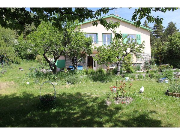 Holiday home in Provence from £37 per night